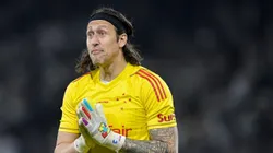 Cássio é elogiado por Casagrande