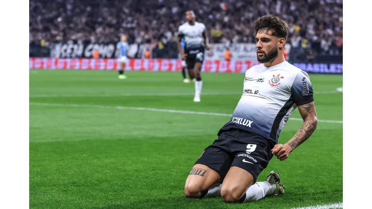 SP - SAO PAULO - 25/07/2024 - BRASILEIRO A 2024, CORINTHIANS X GREMIO - Yuri Alberto jogador do Corinthians comemora seu gol durante partida contra o Gremio no estadio Arena Corinthians pelo campeonato Brasileiro A 2024. Foto: Marcello Zambrana/AGIF