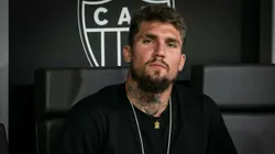 Lyanco saiu ovacionado pela torcida do Galo na Arena MRV