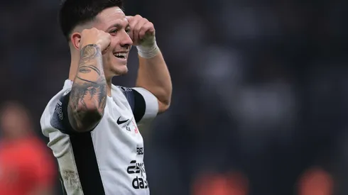 Rodrigo Garro, meia do Corinthians, recebeu oferta do River late