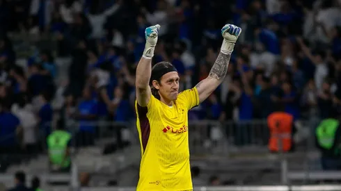 Cássio fez grande partida pelo Cruzeiro. Foto: Fernando Moreno/AGIF