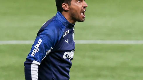 SAO PAULO, BRAZIL – DECEMBER 23: Abel Ferreira, head coach of Palmeiras shouts during the match against America MG as part of 2020 Copa do Brasil Semi Final 1 at Allianz Parque on December 23, 2020 in Sao Paulo, Brazil. (Photo by Alexandre Schneider/Getty Images)