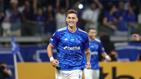 Dinenno, do Cruzeiro, contra o Juventude. Foto: Gilson Lobo/AGIF