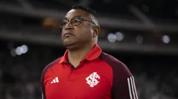 Roger Machado durante a estreia pelo Colorado