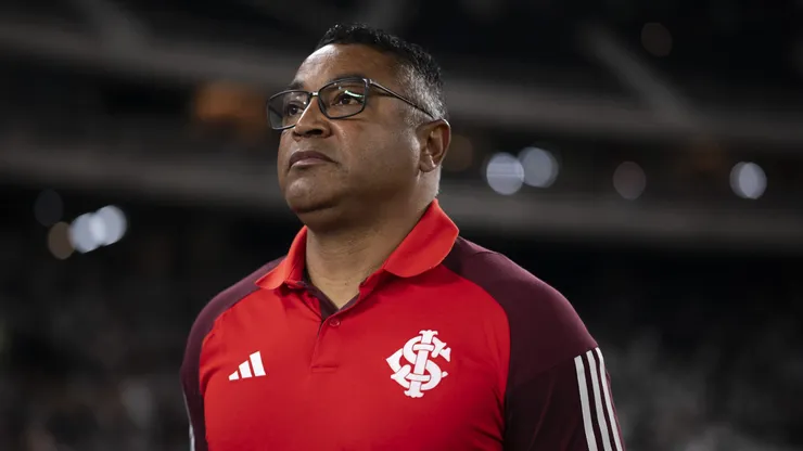 Roger Machado durante a estreia pelo Colorado