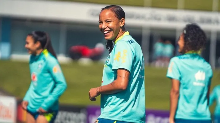 Atacante do Internacional esteve no período de treinamento da seleção. Divulgação/CBF.