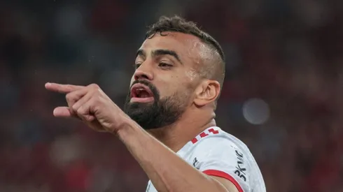 Fabrício Bruno com a camisa do Mengão. Foto: Robson Mafra/AGIF