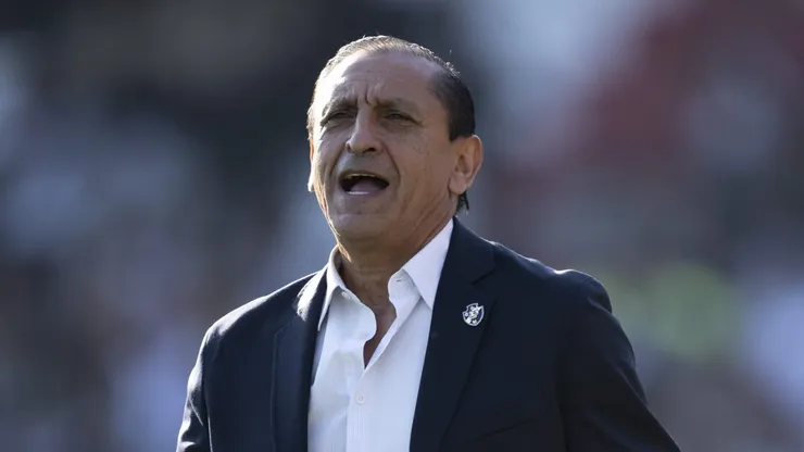 Ramón Díaz busca a contratação de Cuéllar para temporada