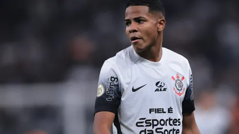 Wesley pode ser vendid no Corinthians