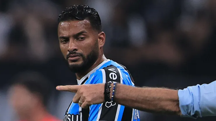 Reinaldo faz forte desabafo após empate diante do Corinthians