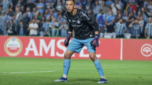 PR - CURITIBA - 08/06/2024 - COPA LIBERTADORES 2024, GREMIO X ESTUDIANTES - Agustin Marchesin goleiro do Gremio durante partida contra o Estudiantes no estadio Couto Pereira pelo campeonato Copa Libertadores 2024. Foto: Robson Mafra/AGIF