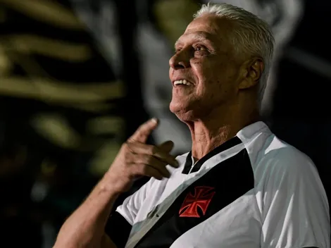 Pentacampeão Mundial ‘fica saudosista' ao lembrar de Roberto Dinamite