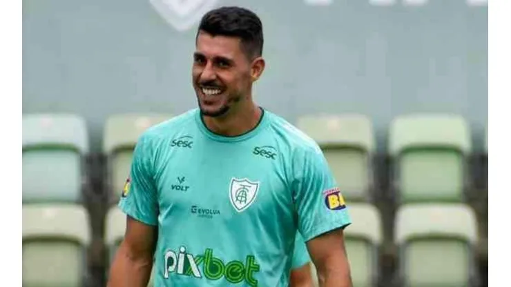 Foto: Reprodução/América-MG - Danilo Avelar renovou seu contrato para 2023