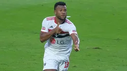 Foto: Marcello Zambrana/AGIF - Luan marcou o primeiro tento do jogo de volta.