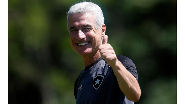 Foto: Vitor Silva/Botafogo/Divulgação - Luís Castro: técnico português é admirador do meia