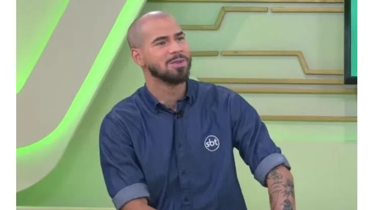 Lucas Pedrosa detalhe situação fisica de Philippe Coutinho Imagem: Reprodução/SBT