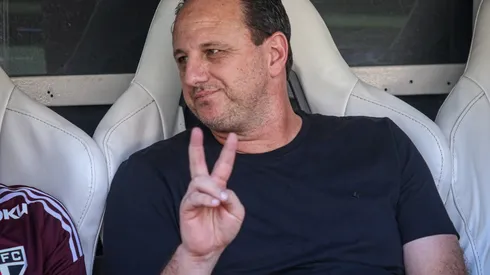 Foto: Lucas Emanuel/AGIF - Rogério Ceni aprovou indicação de Júnior Santos para 2023