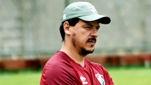 Diniz é surpreendido com possível saída de atacante para rival