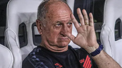 Foto: Lucas Emanuel/AGIF - Treinador mandou a real citando Flamengo, Palmeiras e Atlético-MG.