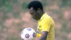 Revista francesa revela quantas ‘Bola de Ouro’ Pelé teria ganhando