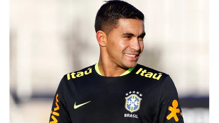Foto: Daniel Vorley/AGIF - Dudu esteve em pauta no Corinthians, mas alto salário dificultou qualquer contato com atacante