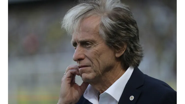 Jorge Jesus tem conversa com Caixinha sobre Neymar