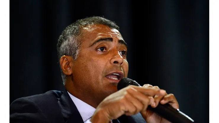 Hoje senador, Romário jogou por diversos clubes do Brasil (Foto: Mauro Horita/AGIF)
