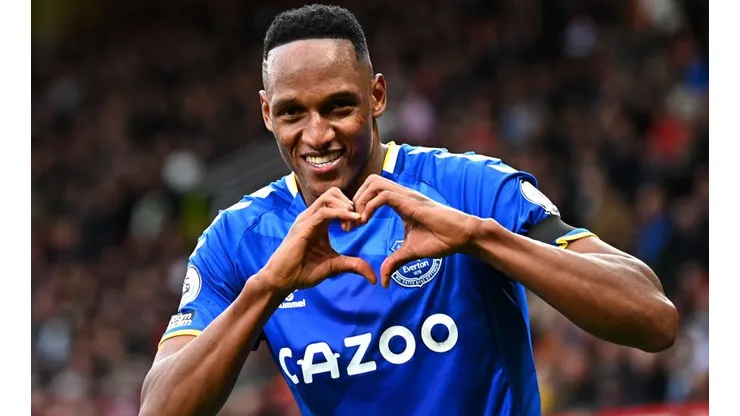 Yerry Mina é um dos alvos do Gigante do mercado