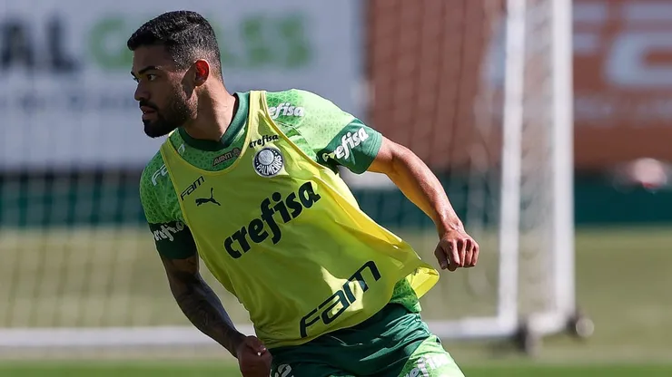 Bruno Tabata apareceu em treino do Palmeiras nesta quinta-feira no CT - Foto: Cesar Greco/Ag. Palmeiras