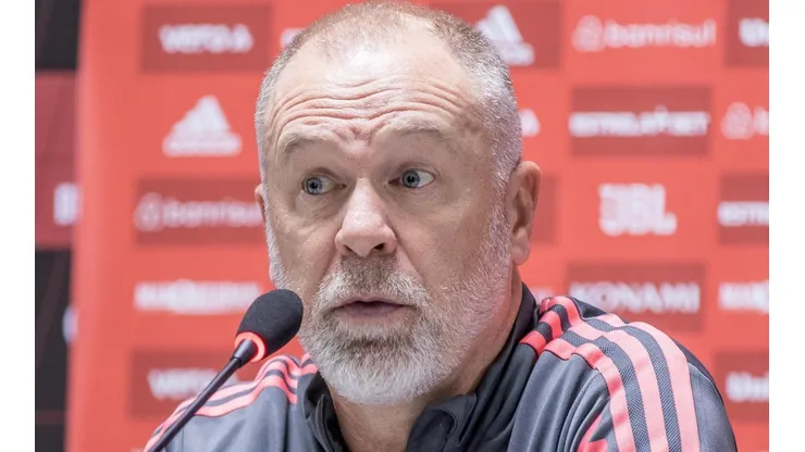 Robson Mafra/AGIF - Mano Menezes, técnico do Internacional