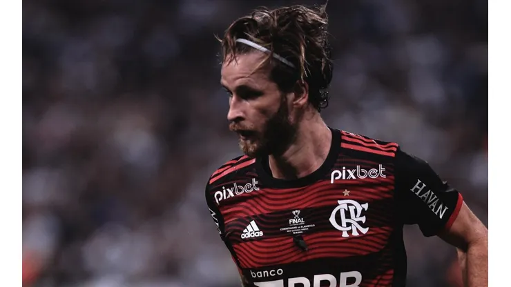 Foto: Ettore Chiereguini/AGIF - Léo Pereira deve ser titular contra o Vasco