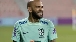 Lucas Figueiredo/CBF - Daniel Alves vira assunto em coletiva