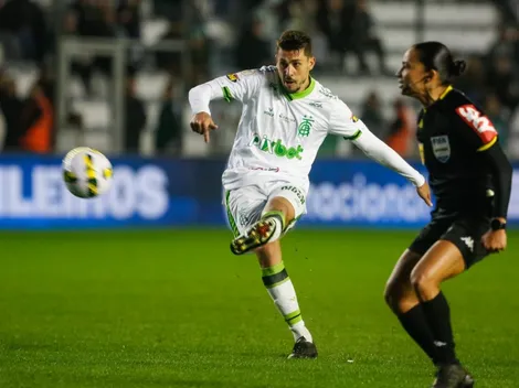 Danilo Avelar e +1 podem deixar o América-MG nesta janela