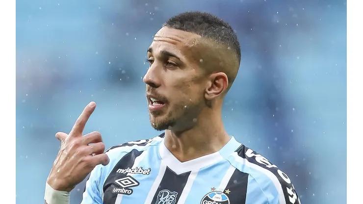 Foto: Pedro H. Tesch/AGIF - Grêmio quer substituto para Nicolas
