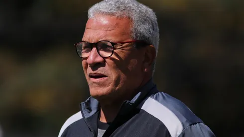 Joao Vitor Rezende Borba/AGIF - Hélio dos Anjos técnico da Ponte Preta