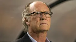 Falcão "chega, chegando" e Santos encaminha contratação de treinador