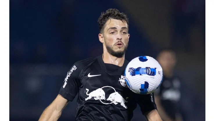 Diogo Reis/AGIF - Hyoran, jogador do RB Bragantino, pertence ao Galo