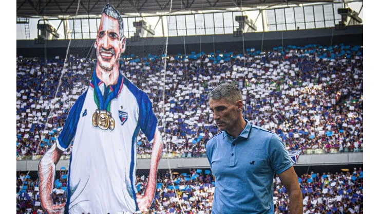 Foto: Lucas Emanuel/AGIF - Vojvoda não deve continuar no Leão do Pici em 2023.