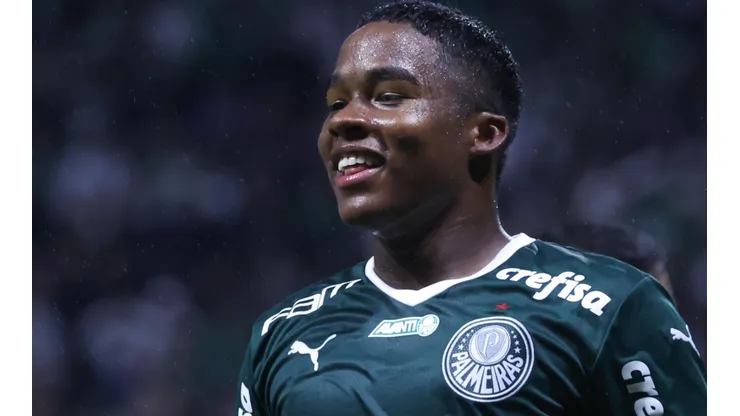 Corinthians 'segue os passos' do Palmeiras com Endrick e trata 'xodó' de Vítor Pereira como prioridade para 2023