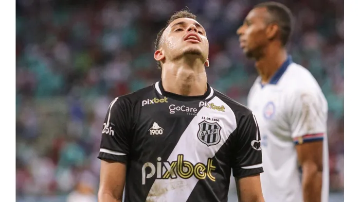 Foto: Renan Oliveira/AGIF - Danilo fez 14 partidas ao longo da Série B.