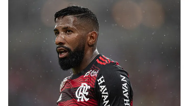 Foto: Jorge Rodrigues/AGIF - Rodinei está chegando ao fim de seu contrato no Flamengo
