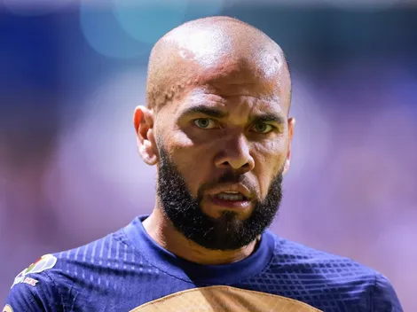 Site traz novidade sobre Dani Alves na Copa do Mundo e revolta torcida na Web