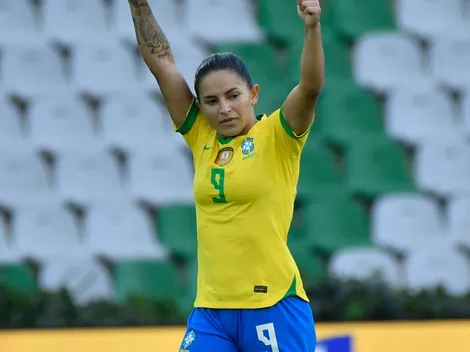 Com retorno de Debinha, Pia anuncia 23 convocadas para duelos contra o Canadá