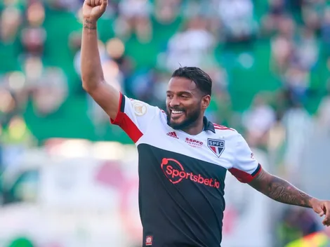 "Quando o contrato..."; Reinaldo vira líder em lista no SPFC, passando nomes como Júnior e Serginho
