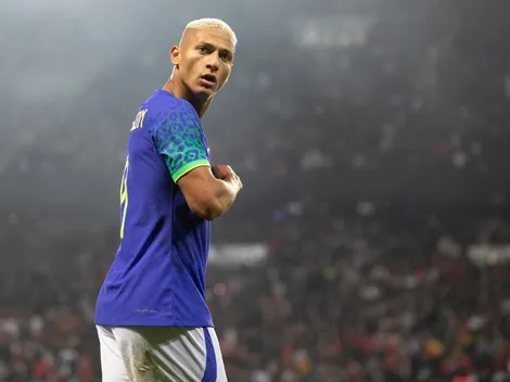 Após resultado de exames, Conte expõe situação de Richarlison com a Seleção Brasileira para Copa