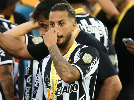 "Ainda tenho..."; Lateral cobiçado pelo Vasco fala sobre chegada ao Rio de Janeiro