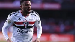 Foto: Ettore Chiereguini/AGIF - Reinaldo: lateral tem futuro indefinido no São Paulo