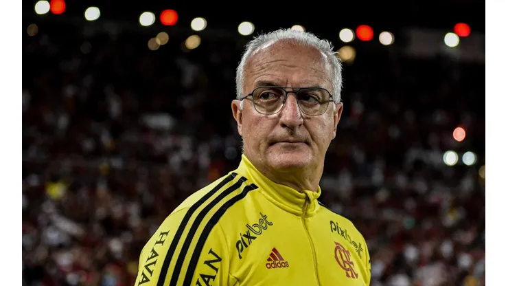 Foto: Thiago Ribeiro/AGIF - Dorival não vem utilizando Diego Alves há bastante tempo após chegada de Santos