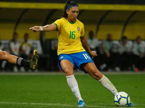 Seleção Brasileira Feminina entra em campo para enfrentar amistoso com a Noruega