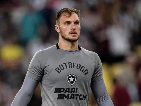 Situação de Lucas Perri no Botafogo chega de imediato ao São Paulo